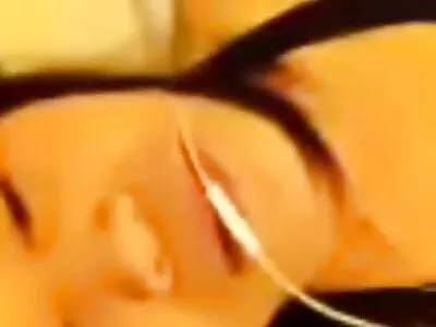 Cutie erkeğinin amatör türk anal porno tepesinde