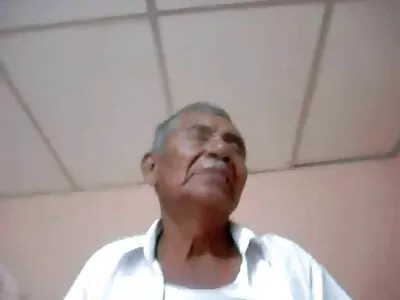 Kinky anal amator porno karısının şimdi bir şafta ihtiyacı var
