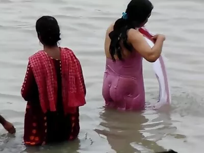 Pis esmer kız porno amator anal sikikleri