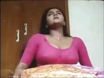 Çok güzel koreli karısı pazar sabahı lanet olası bir oturum yapıyor,!kahretsin! anal porno amatör