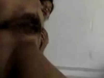 Sıska kadın amatör türk anal porno kendini gösteriyor